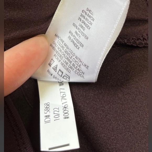 Express Women’s Dark Maroon One Sleeve Bodysuit Size Small - Picture 4 of 9